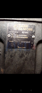 4577252 / HR-L-057B-LS-25-20-NN-A-1-S1N4-A1N-NNN-NNN-NNN Аксиально-поршневой насос Danfoss HRL057